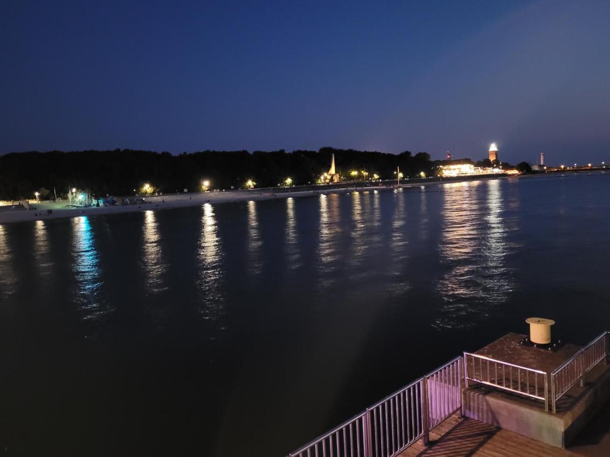 Apartament Comfort Del Mar III 코워브제크 외부 사진