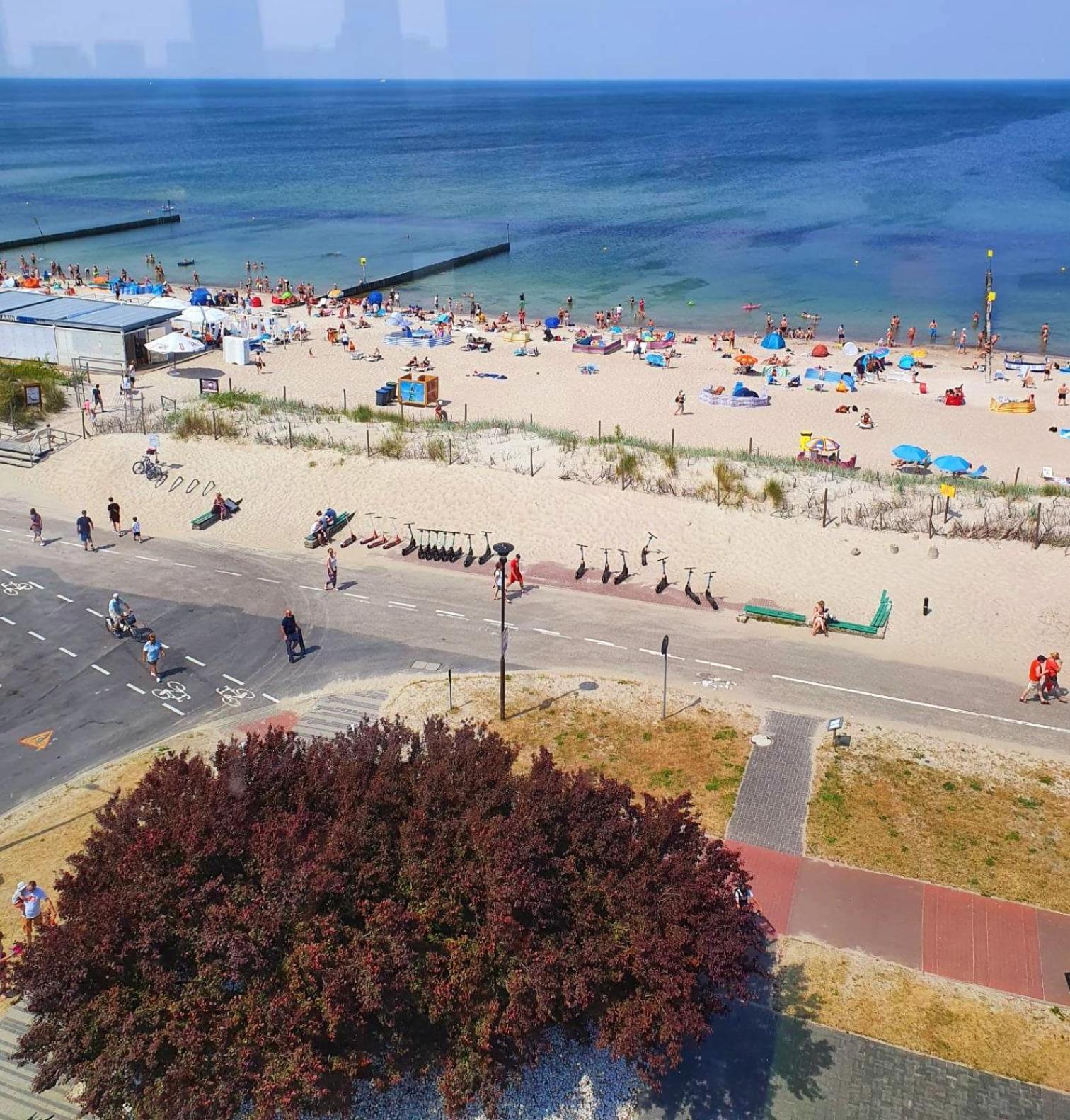 Apartament Comfort Del Mar III 코워브제크 외부 사진